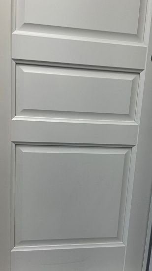 Межкомнатная дверь  